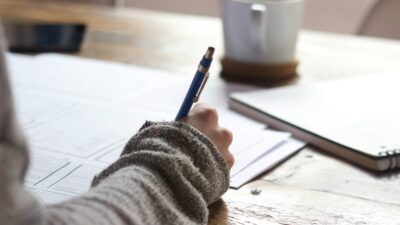 【保存版】エントリーシートの書き方と受かるコツを解説