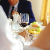 親への挨拶マナー｜好印象を残すポイントとは？